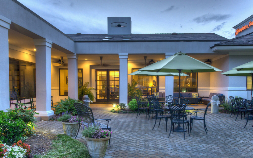 Food & Drinks 5, Hampton Inn & Suites Wilmington/Wrightsville Beach, New Hanover