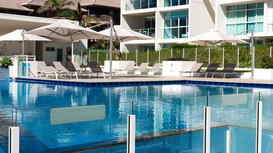 Sport & Beauty 2, Kirra Surf Apartments, Gold Coast