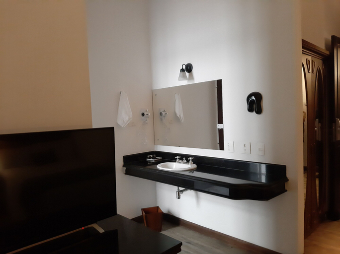 Bathroom 4, Johnscher by SJ - San Juan Curitiba, Curitiba