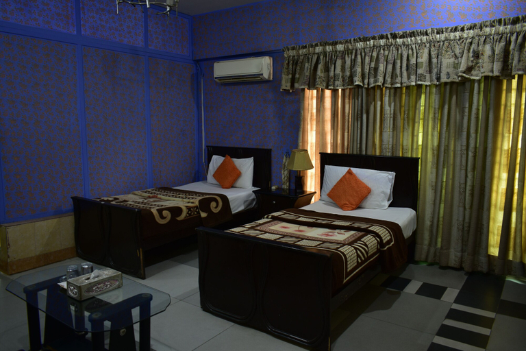Bedroom 4, Continental Guest House, Zhob