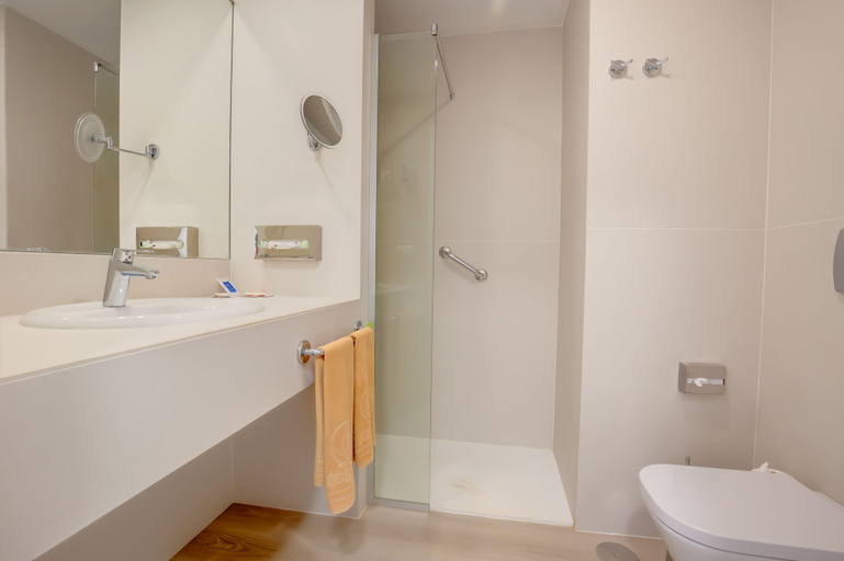 Bathroom, SBH Maxorata Resort - All inclusive, Las Palmas