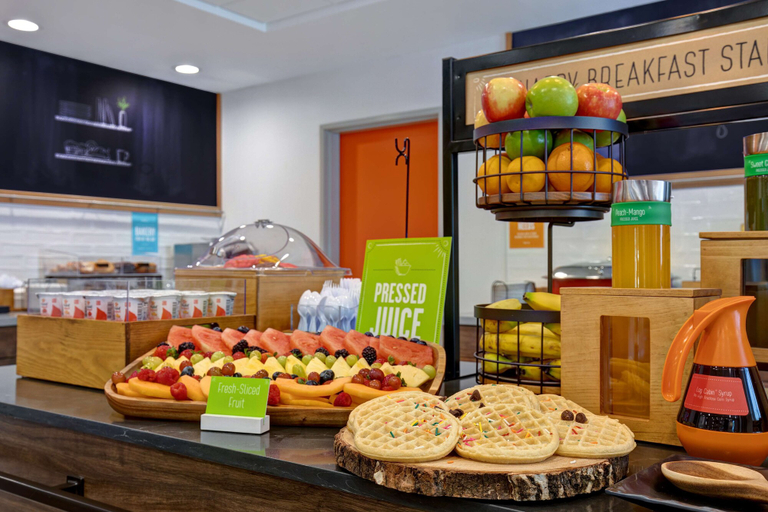Food & Drinks 4, Hampton Inn Santa Fe South, Santa Fe