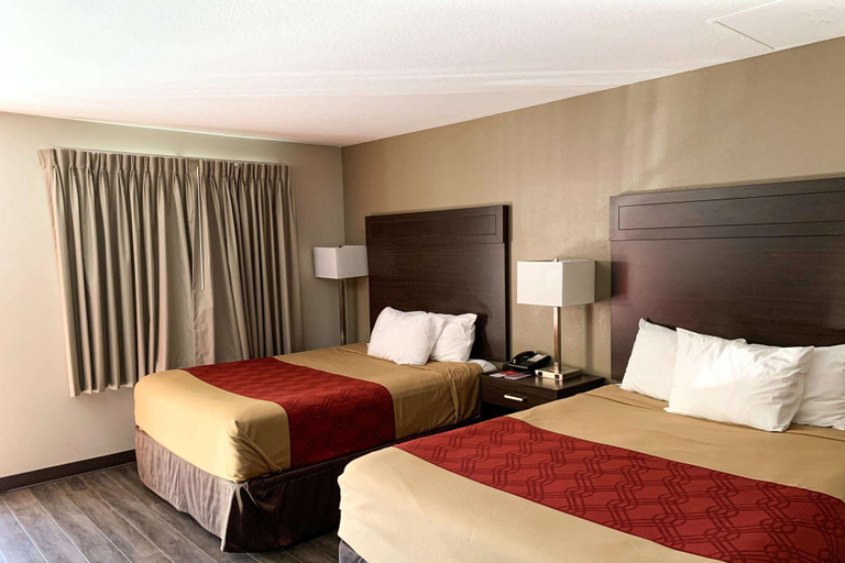 Bedroom 4, Econo Lodge Portland Downtown, Multnomah
