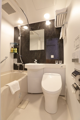 Bathroom 5, Hotel Oriental Express Tokyo Kamata, Ōta