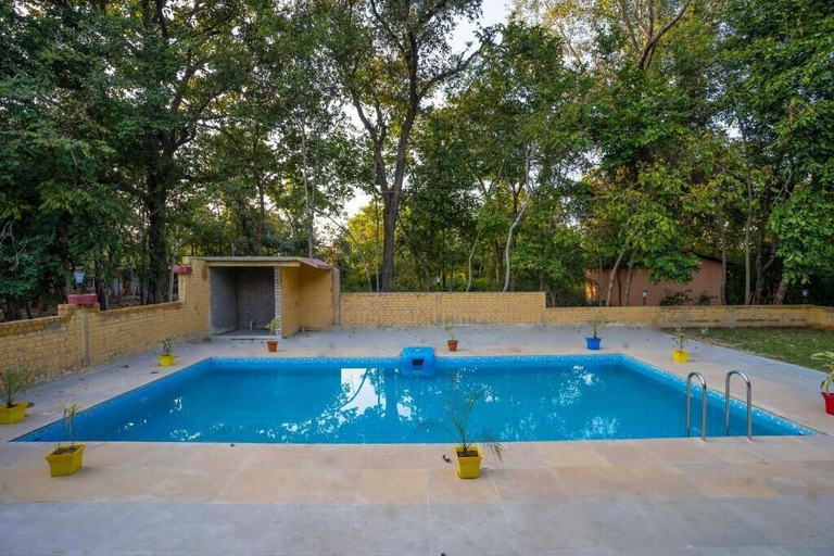 Sport & Beauty 5, Maharaja Kothi, Umaria