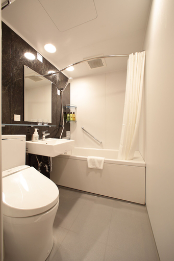 Bathroom 4, Hotel Oriental Express Tokyo Kamata, Ōta