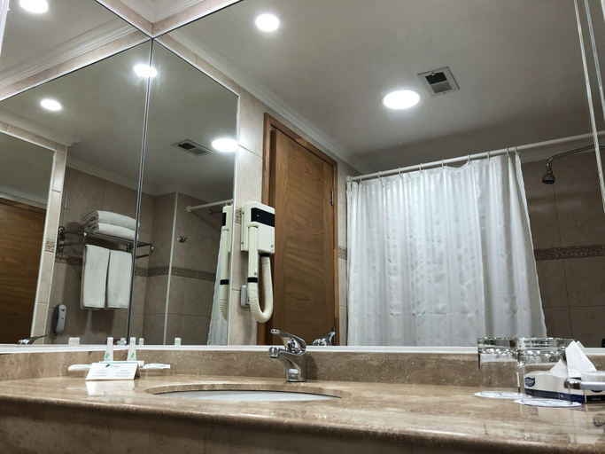 Bathroom 4, Diego De Almagro Punta Arenas, Magallanes