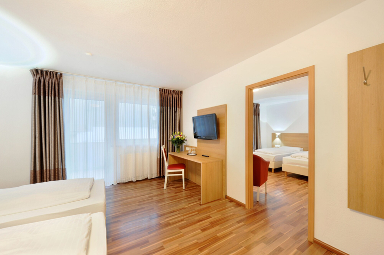 Bedroom 3, Bellevue Hotel, Düsseldorf