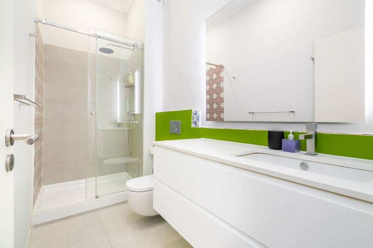 Bathroom, Prata Downtown Premium Apartment, Lisbon