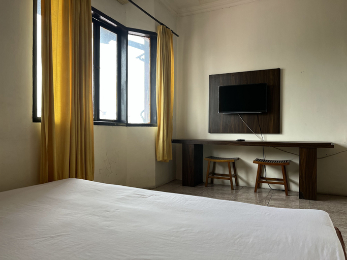 Room 11