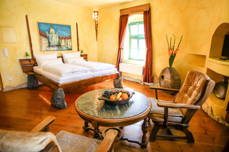 Bedroom 2, Backstage Hotel, Dresden