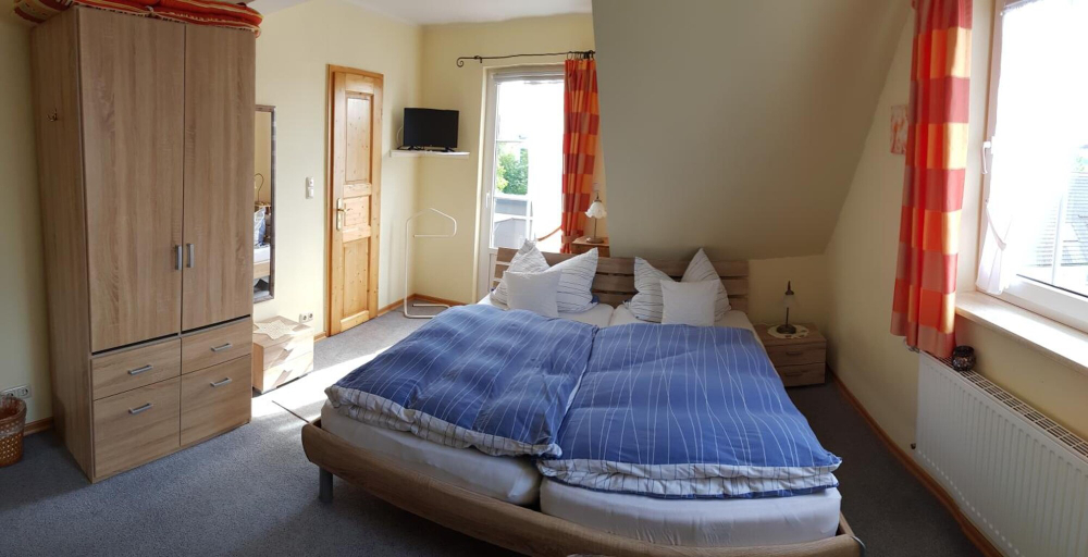 Bedroom 4, Gästehaus Tepel, Hochsauerlandkreis