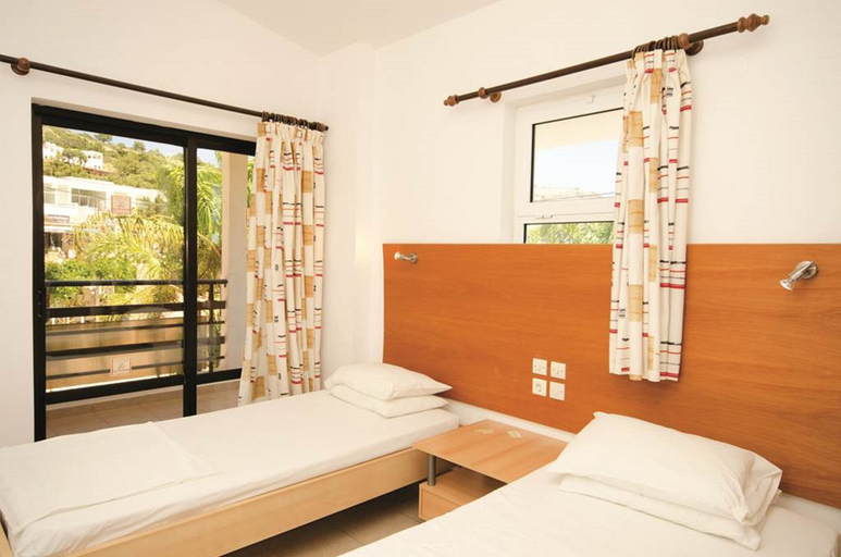 Bedroom 3, Coliseum Studios & Apartments, South Aegean