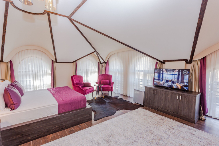 Bedroom 3, Quba Vadi Chalet Hotel, Quba