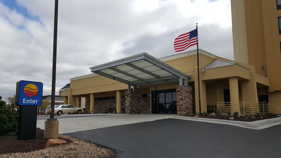 Exterior & Views 2, Comfort Inn SW Omaha I-80, Douglas