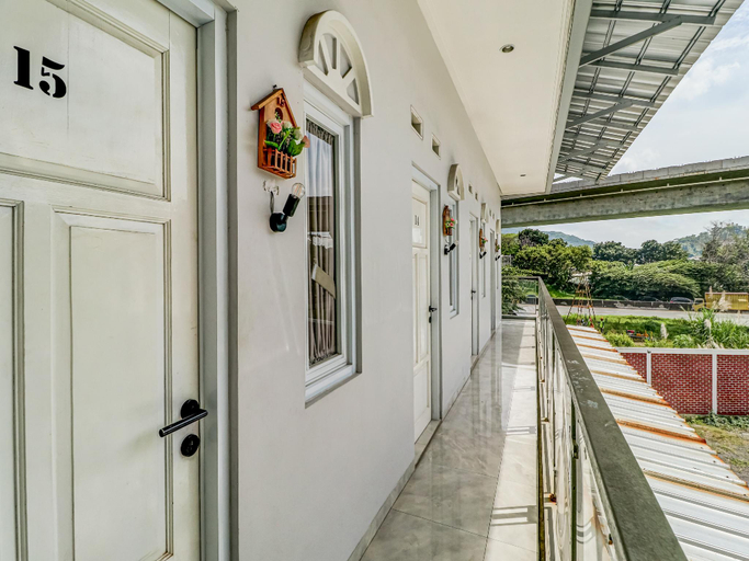 Others 5, OYO 91023 Salsabilla Guest House Syariah, Bandung
