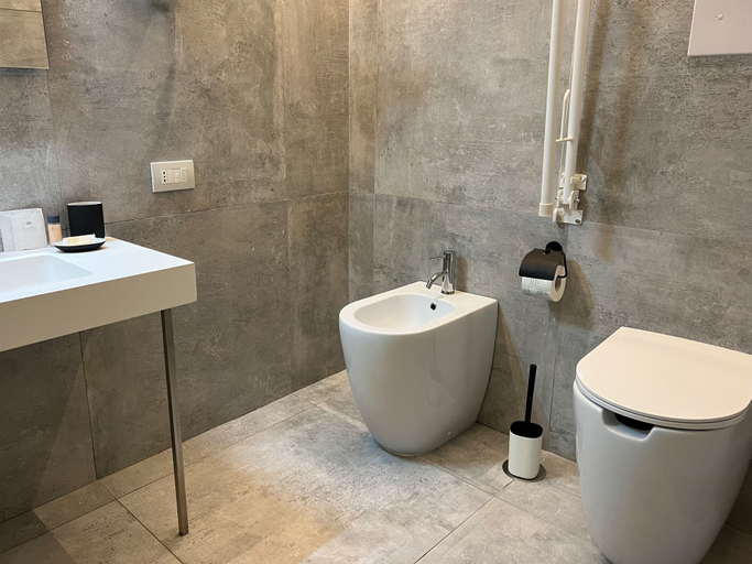 Bathroom 4, Korè Hotel, Salerno