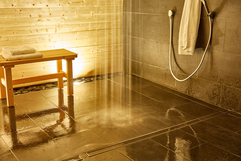 Bathroom 3, Burgblickhotel, Bernkastel-Wittlich