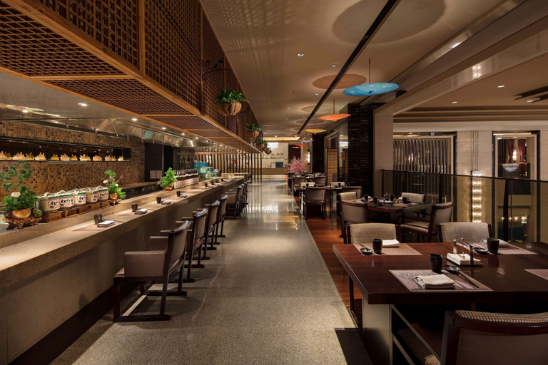 Food & Drinks 5, Hilton Dalian, Dalian