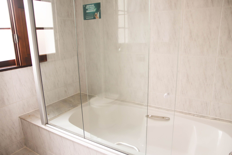 Bathroom 4, Johnscher by SJ - San Juan Curitiba, Curitiba