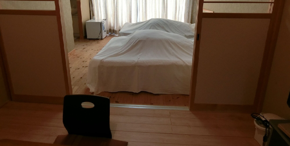 Bedroom 2, Minshuku Inn Shirahama Ekinoyado, Shirahama