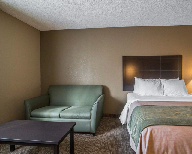 Bedroom 3, Comfort Inn Saugerties, Ulster