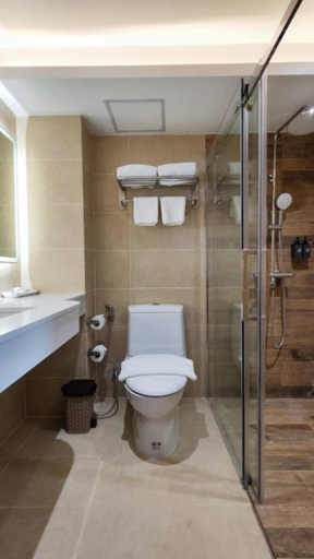 Bathroom 4, Hi Chiangmai Hotel, Muang Chiang Mai