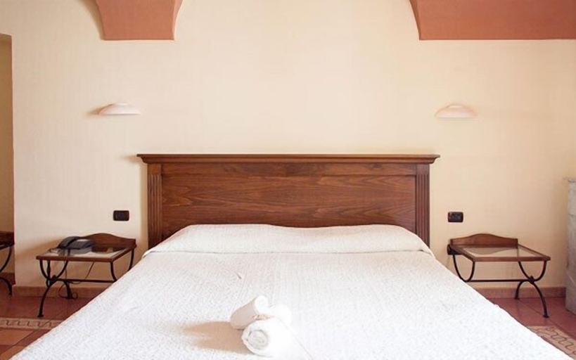 Bedroom 3, Corte Fiorita Albergo Diffuso, Oristano