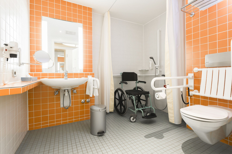 Bathroom 5, Seehotel Rheinsberg, Ostprignitz-Ruppin