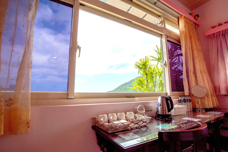Food & Drinks 5, Qu Hi Home Stay, New Taipei City