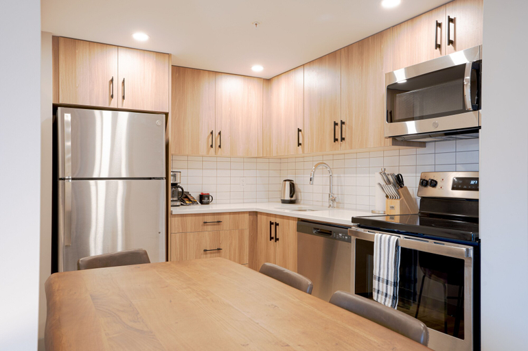 Others 5, Basecamp Suites Banff, Division No. 15