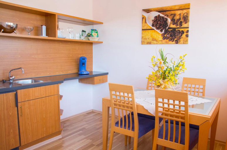 Others 5, Aparthotel Landau an der Isar, Dingolfing-Landau