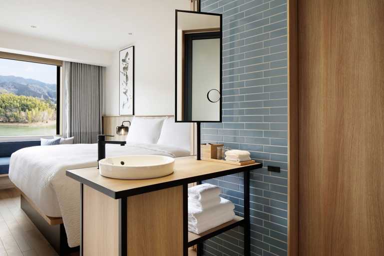 Bathroom 4, Fairfield by Marriott Nara Tenri Yamanobenomichi, Tenri
