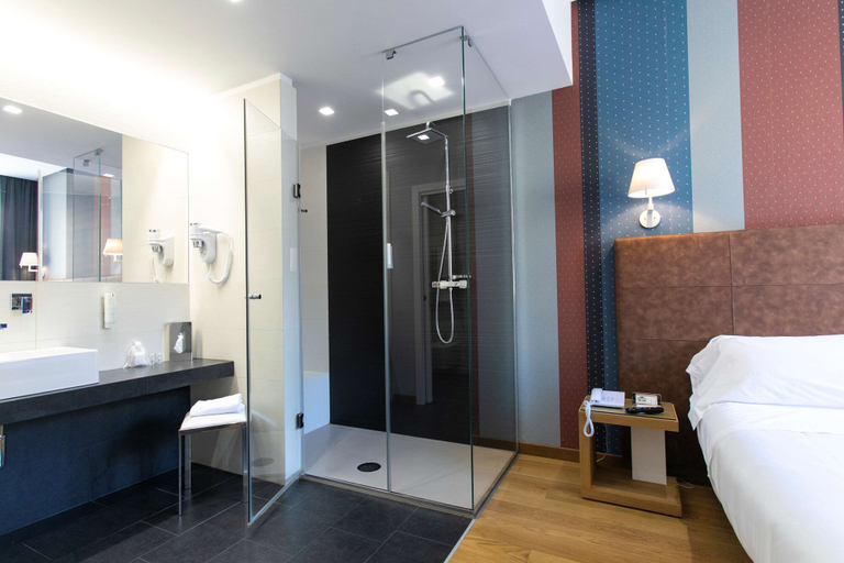 Bathroom 5, Best Western Ai Cavalieri Hotel, Palermo