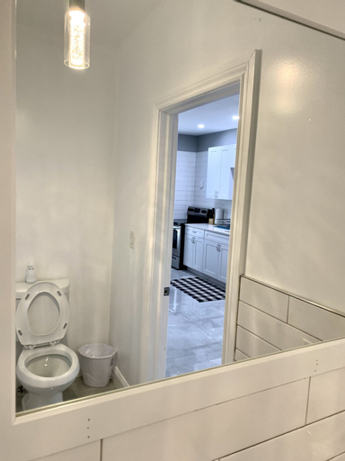 Bedroom 4, The Wheel of Fortune Duplex-8BR Parking, Niagara