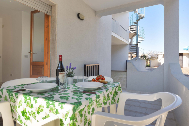 Balcony 4, 2244 Residence Anna - Appartamento Sarago, Lecce