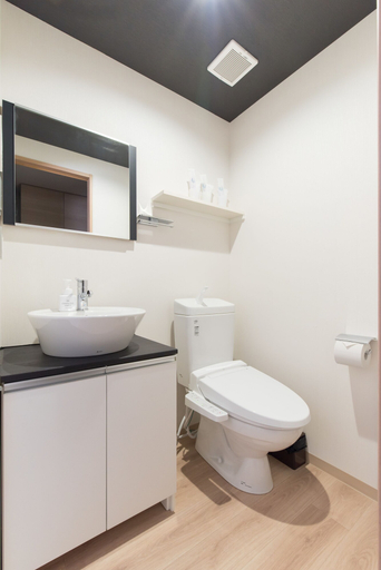 Bathroom 4, Stay SAKURA Kyoto Gyoen East, Kyoto