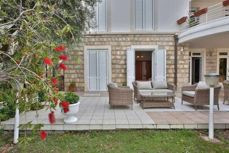 Exterior & Views, Royal Holiday