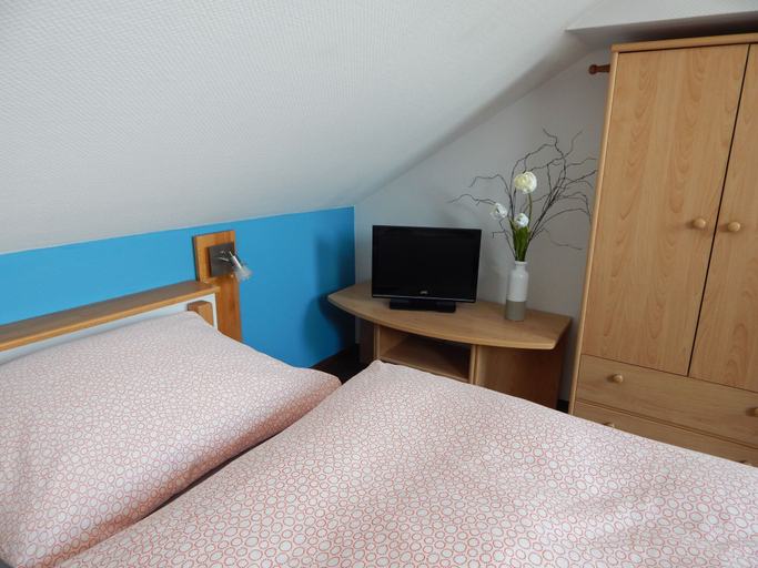 Bedroom 4, Pension am Burgwall, Nordwestmecklenburg
