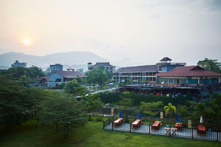 Others 5, Thavisouk Riverside Hotel, Vangvieng