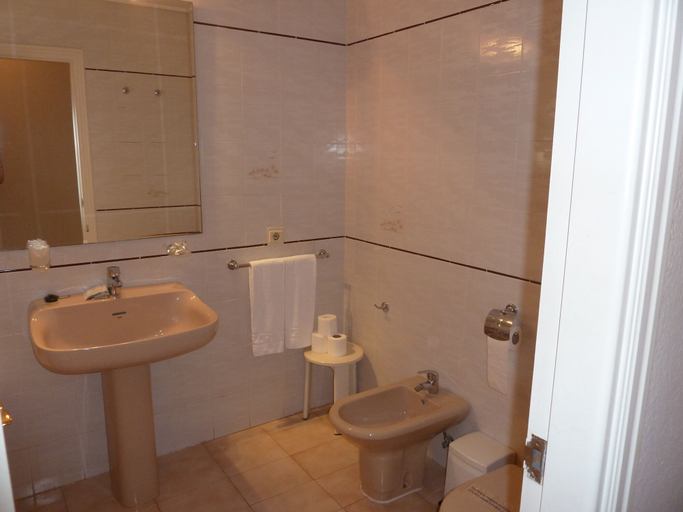 Bathroom, Pueblo Quinta, Málaga