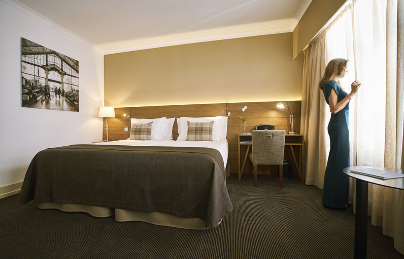 Bedroom 25