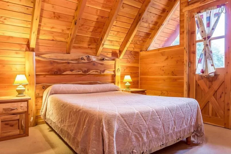 Bedroom 3, Cocos Cura Casas de Montaña, Bariloche