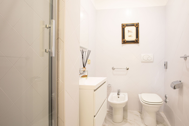 Bathroom 5, Il Monastero Collection, Roma