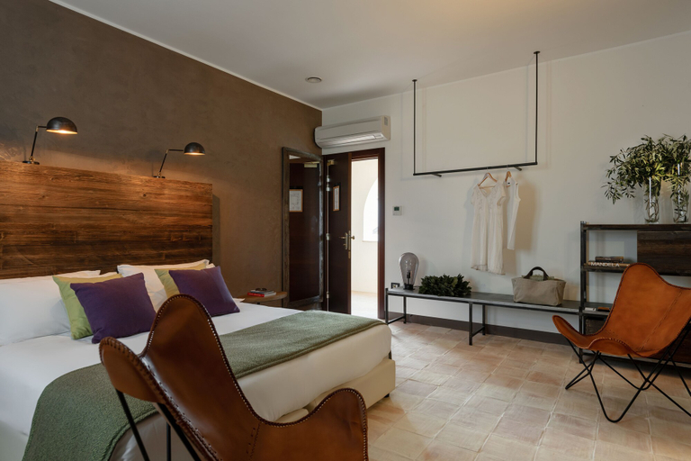 Bedroom 4, Momentum Resort, Trapani