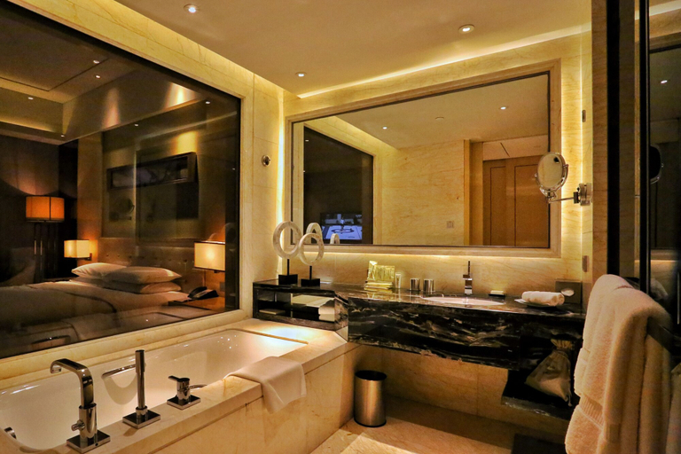 Bathroom 4, Hilton Dalian, Dalian