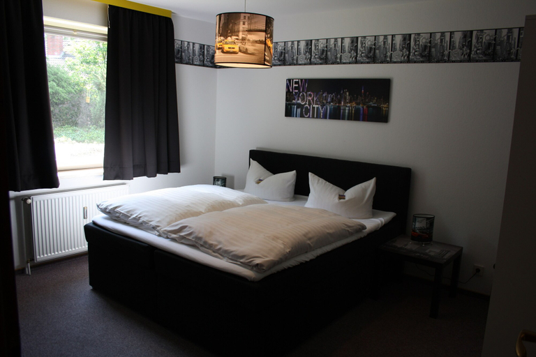Bedroom 4, Hotel Haus Hubertus, Heidekreis