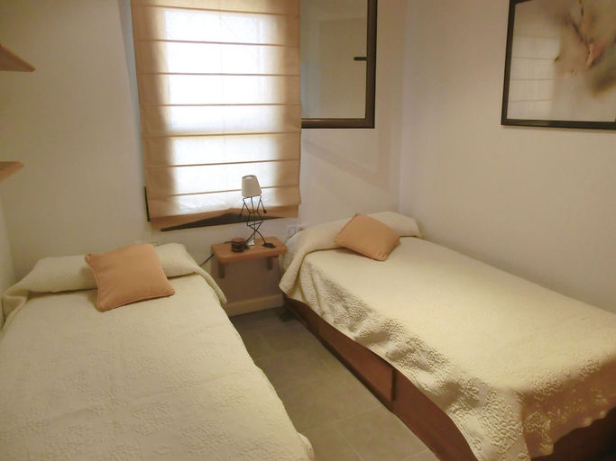 Bedroom 2, Villa Vistamar, Girona