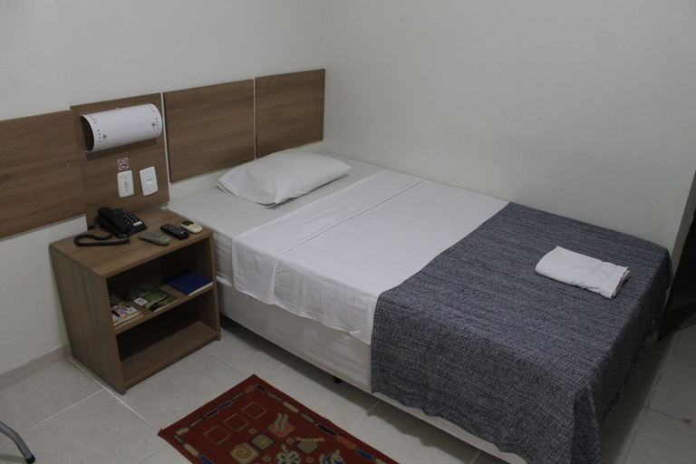 Bedroom 3, Hotel do Largo, Maués