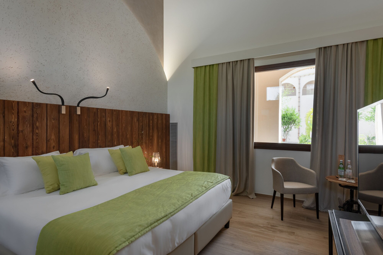 Bedroom 4, Momentum Resort, Trapani